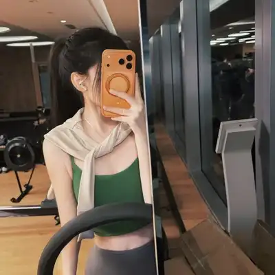 梁凡